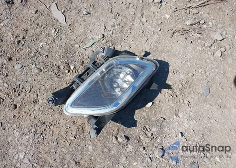 2011 Hyundai Genesis 3.8 z USA, uszkodzony, nr VIN KMHGC4DE8BU140422